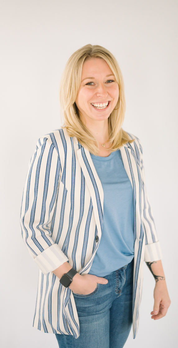 Cindy Rhodes smiling